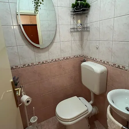 With Parking Space - 24725 شقة *